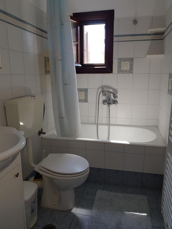 Theo'S Vacation Home Skyros Esterno foto