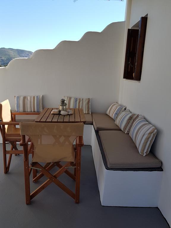 Theo'S Vacation Home Skyros Esterno foto