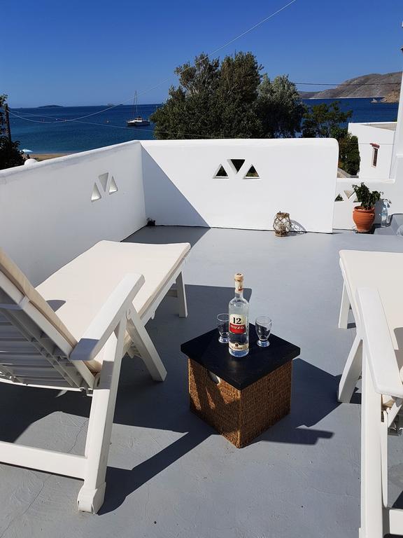 Theo'S Vacation Home Skyros Esterno foto