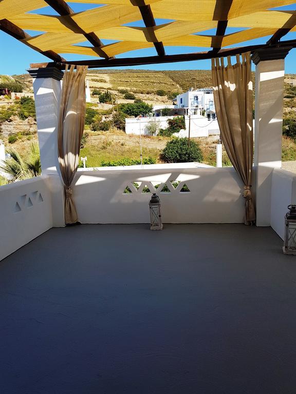 Theo'S Vacation Home Skyros Esterno foto