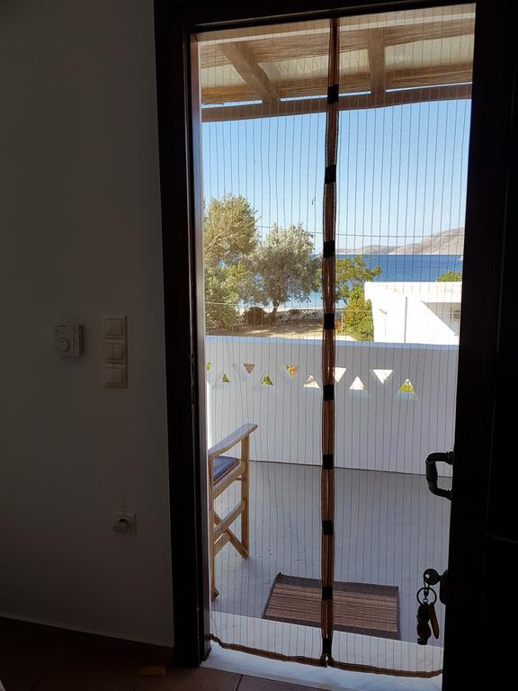 Theo'S Vacation Home Skyros Esterno foto