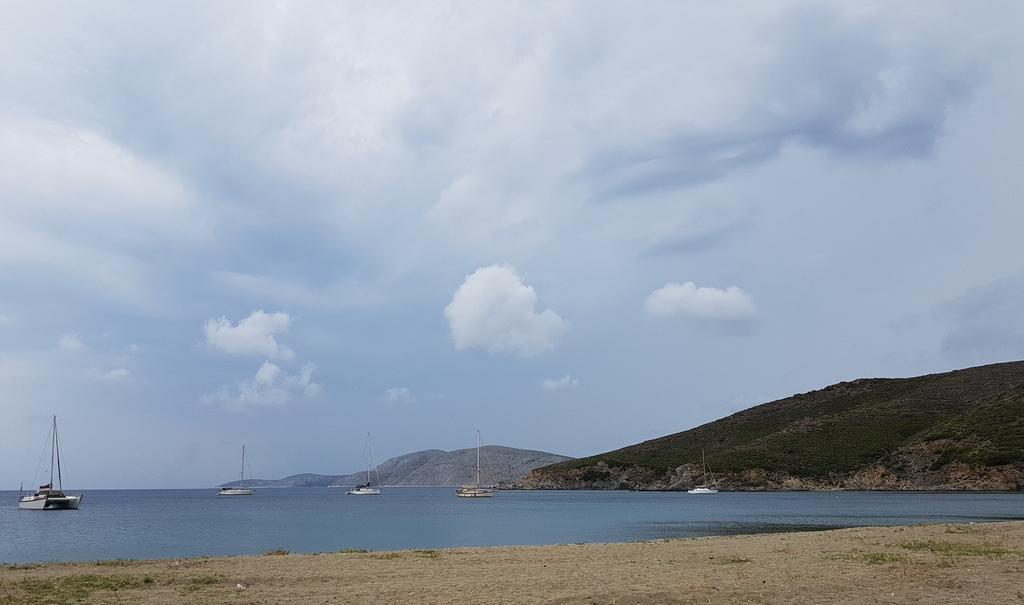 Theo'S Vacation Home Skyros Esterno foto